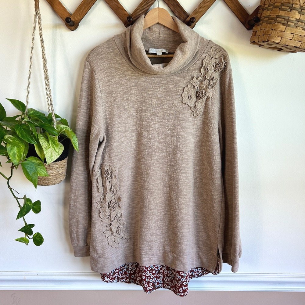 Weekend Suzanne Betro Tan Marled Cowl Neck Lace Floral Layered Top XL
